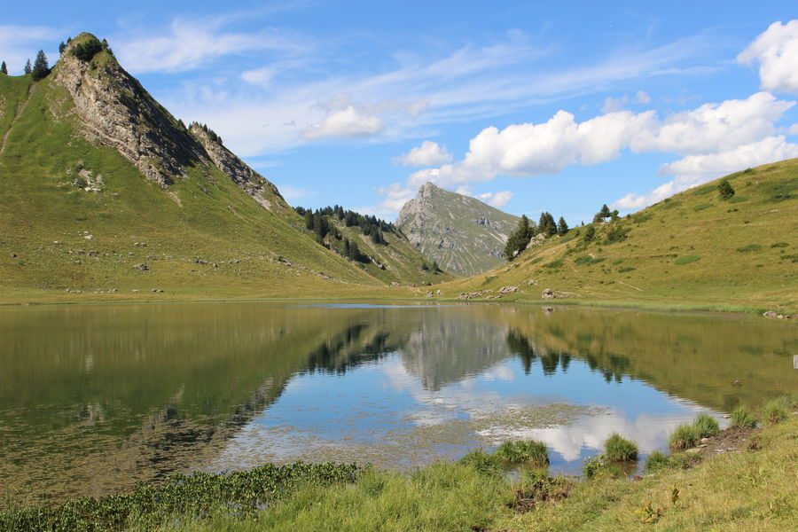 © Lac de Roy - Praz de Lys Sommand Tourisme