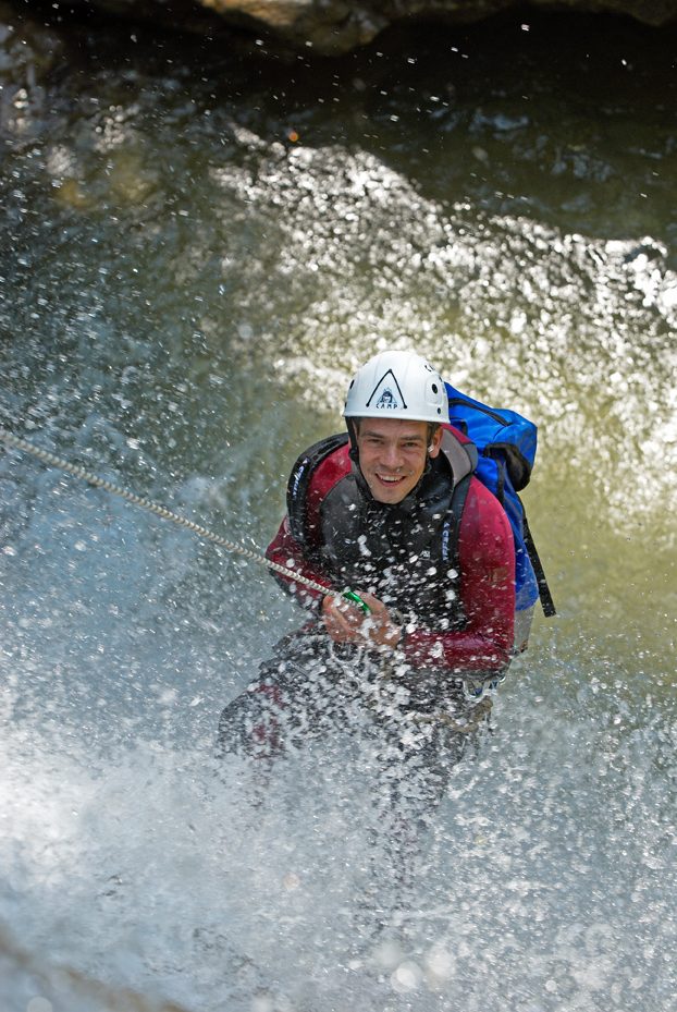 © Canyoning - altiude rafting