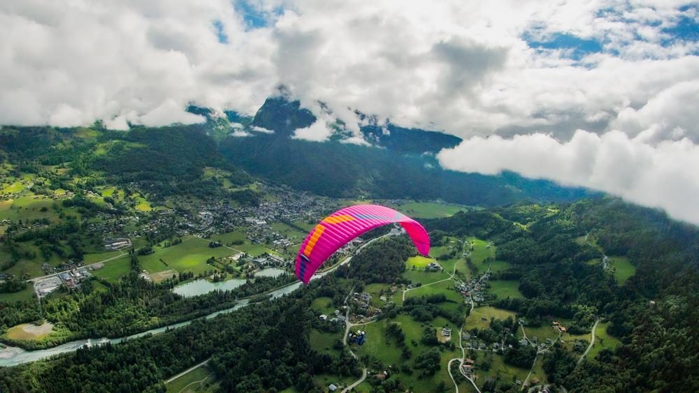 © Les Hirondailes Paragliding - Didriche Erwan - Les Hirondailes