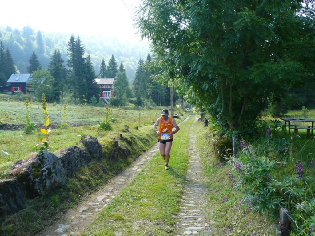 Praz de Lys via het geplaveide pad